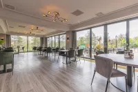 Fletcher Wellness-Hotel De Hunzebergen Hotels in Borger