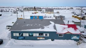 アイスバーグ イン