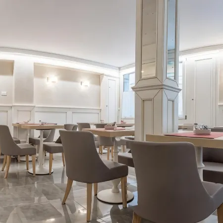 Hotel Guerrini Отели рядом с достопримечательностью «Дворец Грасси»