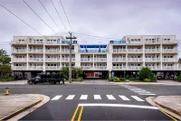Biscayne Suites Hotels in Ocean City