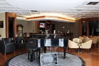Hotel Dafam Semarang - bar