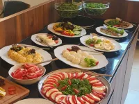 Sky Hotel Kraków - Frühstück