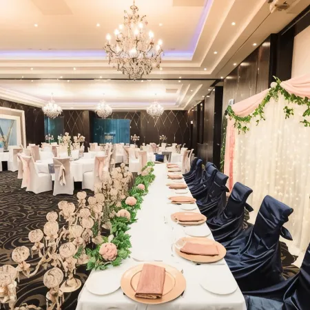 Lamana Hotel Отели рядом с достопримечательностью «Заповедник Порт-Морсби»