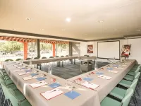 Hôtel Ibis Montélimar Nord Hotels in Les Tourrettes