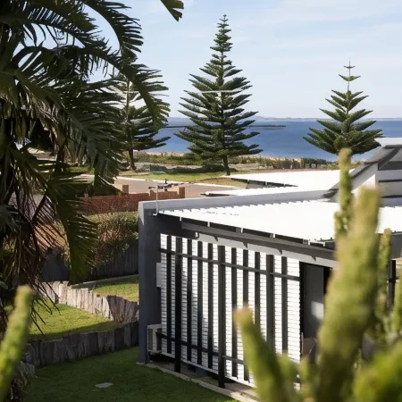 Esperance Island View Apartments