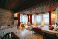 Cappatria Cave House