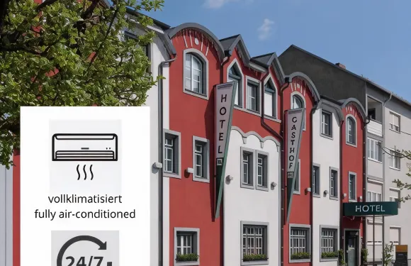 瓦爾納酒店及餐廳