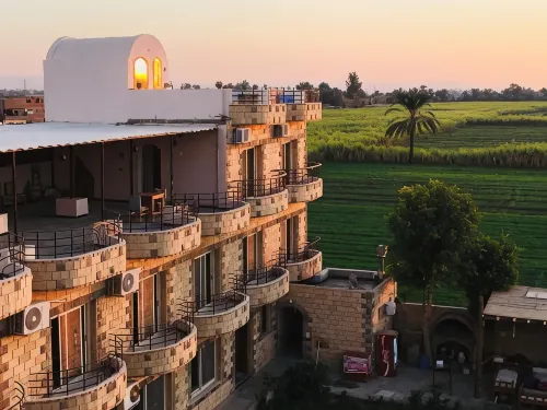 New Memnon Hotel Hotels in Al Bairat