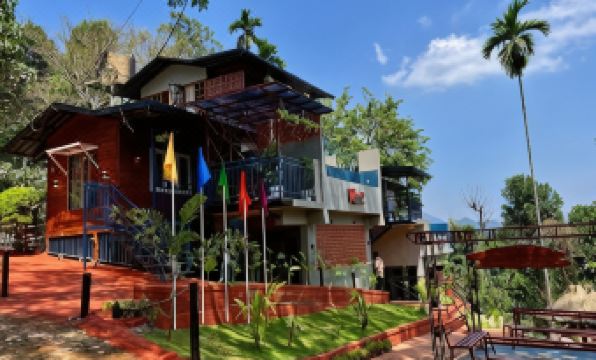 Mannath Private Pool Villas at Vellarimala