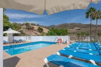Apartamentos Playamaro - สระว่ายน้ำบนดาดฟ้า