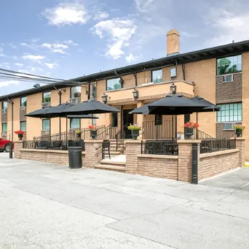 Holland Hotel Free Parking Jersey City