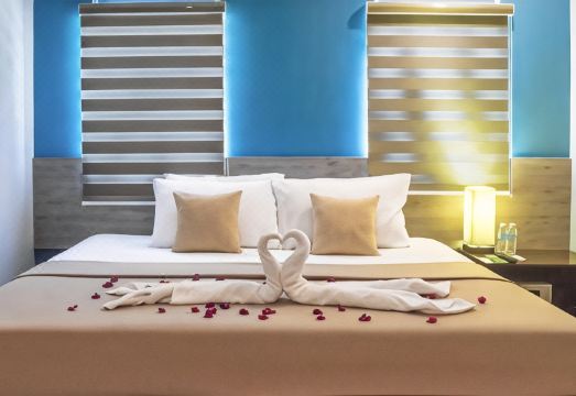 셰리든 부티크 호텔 근처의 푸에르토 프린세사 거리