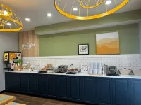 吉爾福Spark酒店 - 早餐