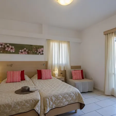 Brother's Hotel Ξενοδοχεία στην πόλη Ίος