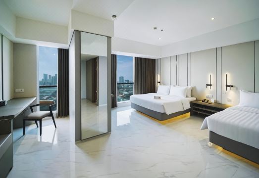 크라운 프린스 수라바야 시티 센터 객실