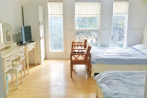 Bella Guesthouse