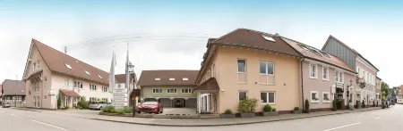 Hotel Sonne Отели в г. Карлсбад