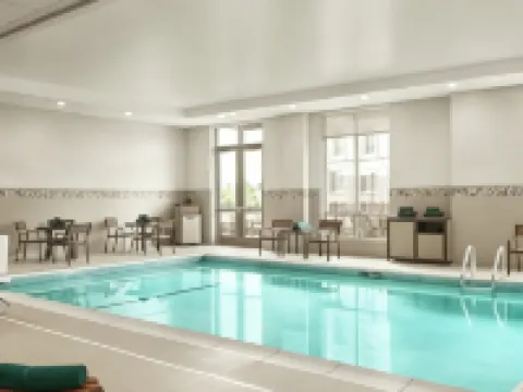 ホームウッド スイーツ バイ ヒルトン ウースター ウースターのホテル