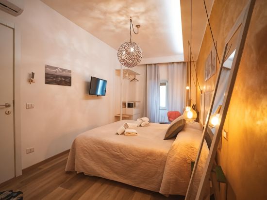 Verrazzano 37 Guest House
