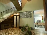 Maysa Villa Hotels in B'Lao