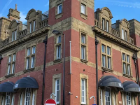 由Deuce酒店經營的舊郵政局 沃靈頓酒店