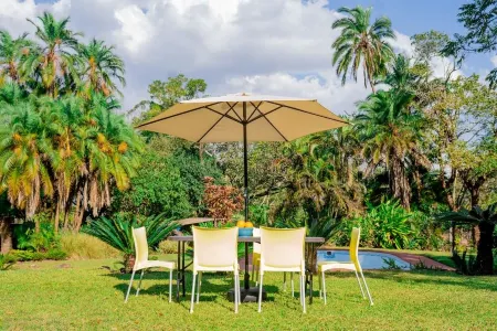 The vintage manor Отели в г. Блантайр