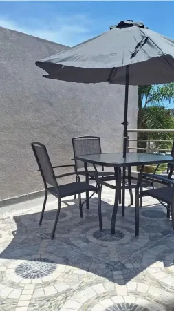 Welcome to my cozy house near downtown