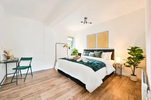 20% Off - the Green Suite - Family & Business Stays