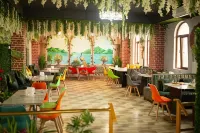 Delfin Hotel & Restaurant & Spa Hotels in Ganja