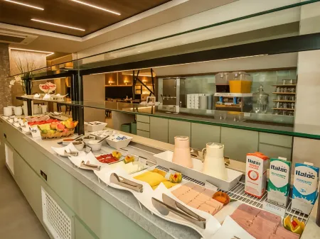 Hotel Plaza Camboriú