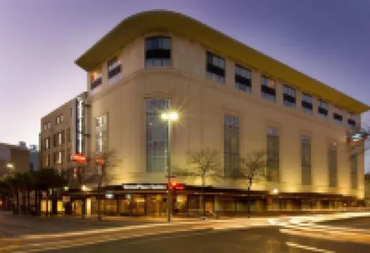 聖安東尼奧市中心TownePlace Suites酒店 鄰近金氏世界記錄博物館的酒店