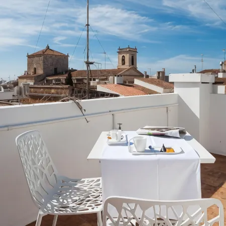 Cheap & Chic Hotel