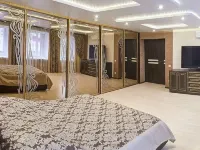 Chib'yu Hotel 우흐타 호텔