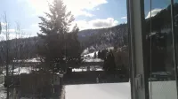 Chameleon Hotel - vue sur la montagne