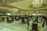 Riverside Garden Resort - breakfast