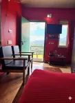 The Bowers Chalet Private Campfire & Lawn BBQ, Wifi, Breakfast Hill Top 360 Degree View - Pet friendly