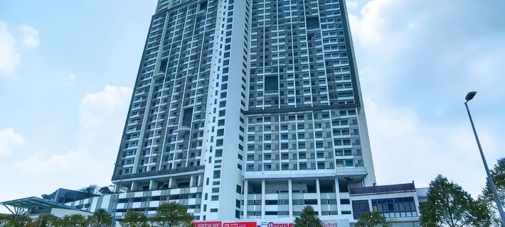Spacious Cybersquare Ensuite with Pool View #CS8 塞貝維住宿飯店