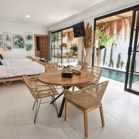 Jogja Life Villas Hotels in Umbulharjo