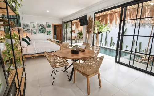 Jogja Life by Bohemian Jogja Villas - Morgenmad