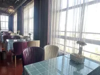 Lavande Hotels Changde Walking street Poetry Wall Store - servizio colazione