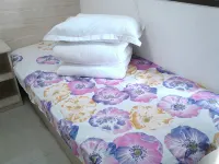 Qixia Binhai Hotel Rooms
