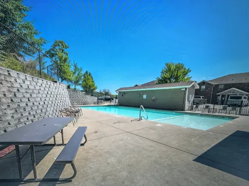 Twin Trails-No Stairs! Sleeps 16! Updated and ideal for families- Close to Strip - Bintang 4