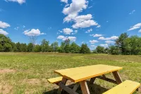 Rural Home on Farm, Firepit, 40 min to Dells - 4 stjerner