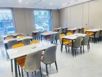 7Days Inn Hotel (Daqing High-tech Zone Ophthalmic Hospital Baicheng University Town)