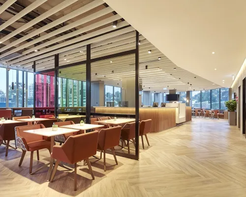 Holiday Inn Express SYDNEY AIRPORT by IHG Hotels near Green Square
