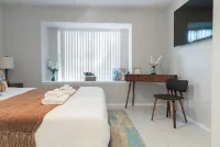 SERENE BOHEMIAN MANOR|FAMILY RETREAT|4BD 2.5BA