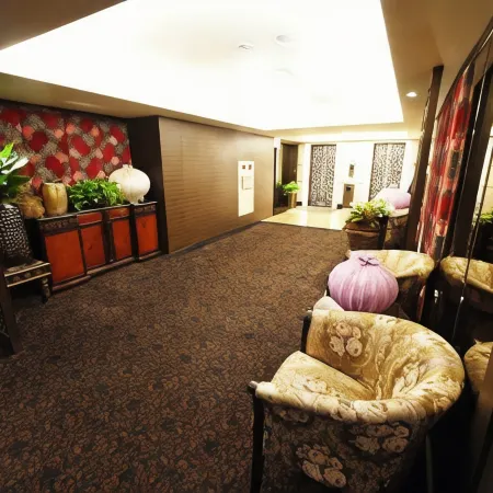 Caishe Hotel Отели рядом с достопримечательностью «Храм Hsing Tien»