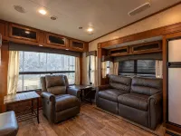 Luxury RV Retreat wd Firepit and Grille– Serene Wooded Stay Near Red River Gorge Hotels in Powell County