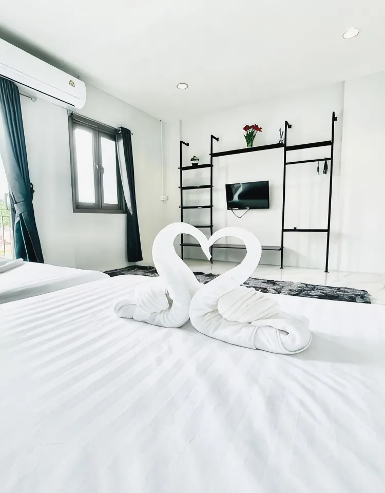 ห้องดีลักซ์ เตียงใหญ่