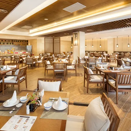 Wyndham Grand Plaza Royale Wenchang